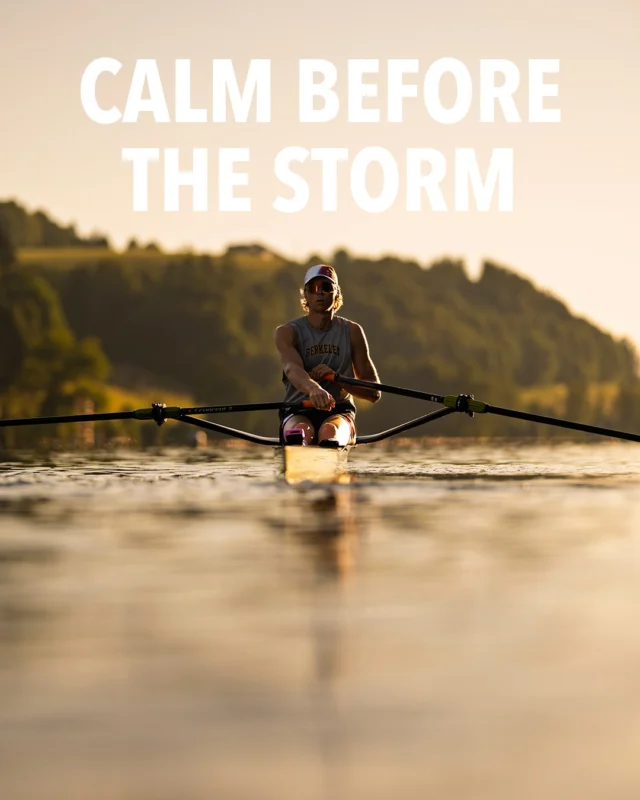 Rotsee magic! The golden hour before the storm.#lucerneregatta #lakeofgods #rowing #rotsee #lucerne #lucerne2027📸 @tobil_photography