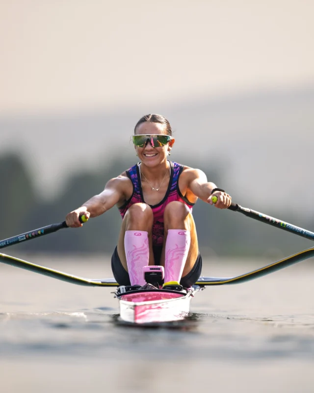 What a day! 😍 Things are definitely heating up at the Rotsee 🔥Here are some of our favorite moments from today’s first training session: sunshine, strong crews and good vibes all around. ☀️🚣‍♀️💪

📷 @tobil_photography @frankleloire @jerome.photo @shotby.tim_ @jeanmiphotographies