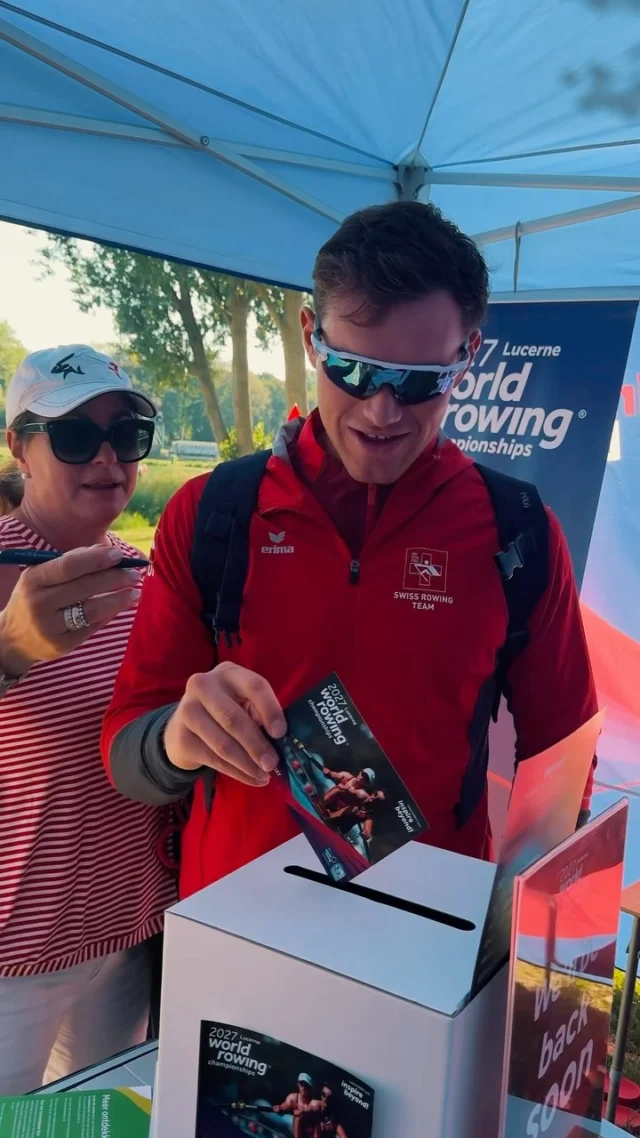 Come visit our expo stand at the World Rowing Championships in Amsterdam! 🎉

Play games, write postcards, and discover everything you need to know about the next World Rowing Championships in Lucerne in 2027. 🇨🇭

Thanks for the visit, @kaischaetzle! 🙌

See you at our expo stand! 👋 And keep an eye out—there might be a few autograph sessions coming up this weekend… 👀✍️

#wrch #Amsterdam #bosbaan #Lucerne2027 #rotsee